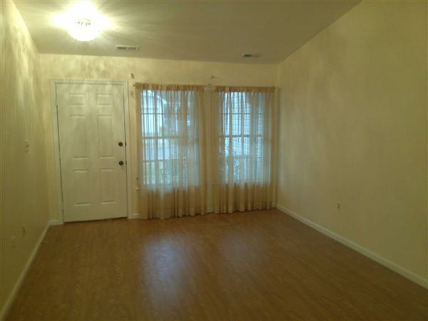 BERTH TERRACE / TOPMAST WAY - Photo 2 of 4