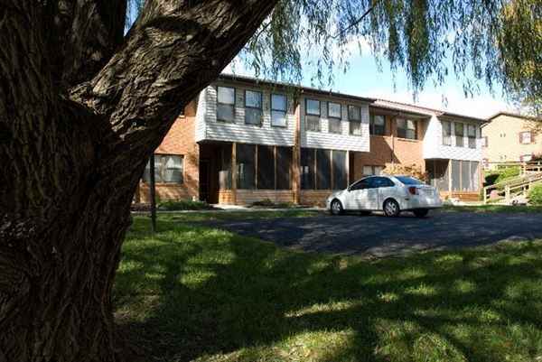 Radford Apartments - Photo 2 of 4