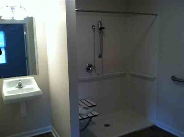 Radford Apartments - Photo 3 of 4