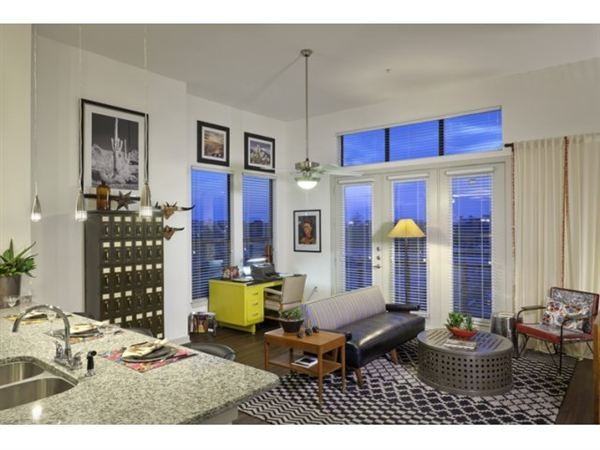 Broadway/Newell Apartments in Tobin Hill, San Antonio, TX 78215 Zumper