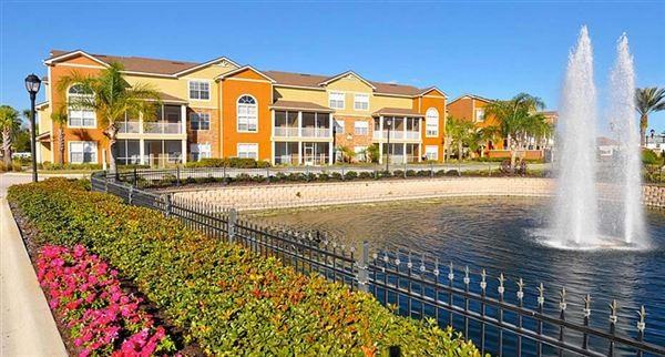 Grandeville On Avalon Park Apartments - Photo 3 of 4