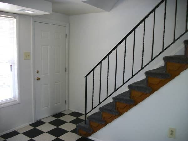 The Townhomes at River's Gate Apartments Dorton Avenue and Wampler