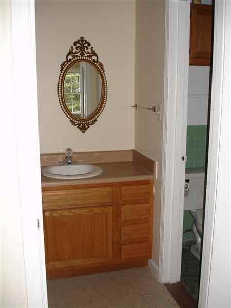 Country Cottage at Grissom - Photo 3 of 5