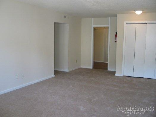 Sandpiper Apartments - Photo 3 of 7