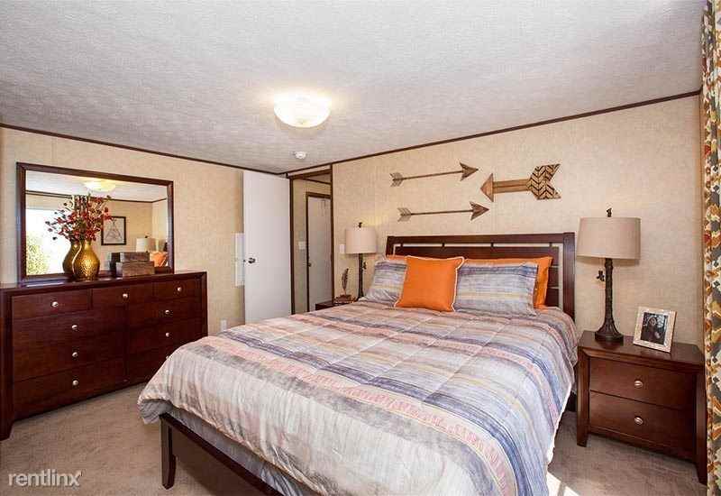 Cottonwood Circle - Photo 2 of 7