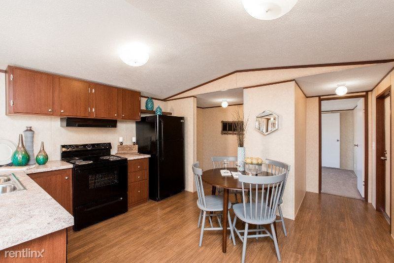 Cottonwood Circle - Photo 3 of 7