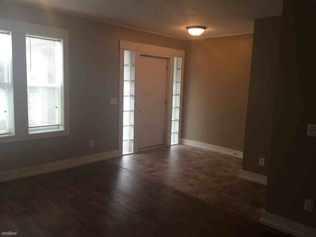 11040 W M21 - Photo 3 of 10