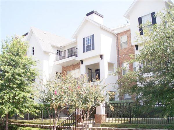 Kinwest Pkwy and Beltline Apartments in Irving, TX 75063 Zumper