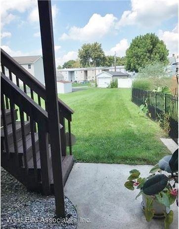 1357 Canal St - Photo 3 of 18