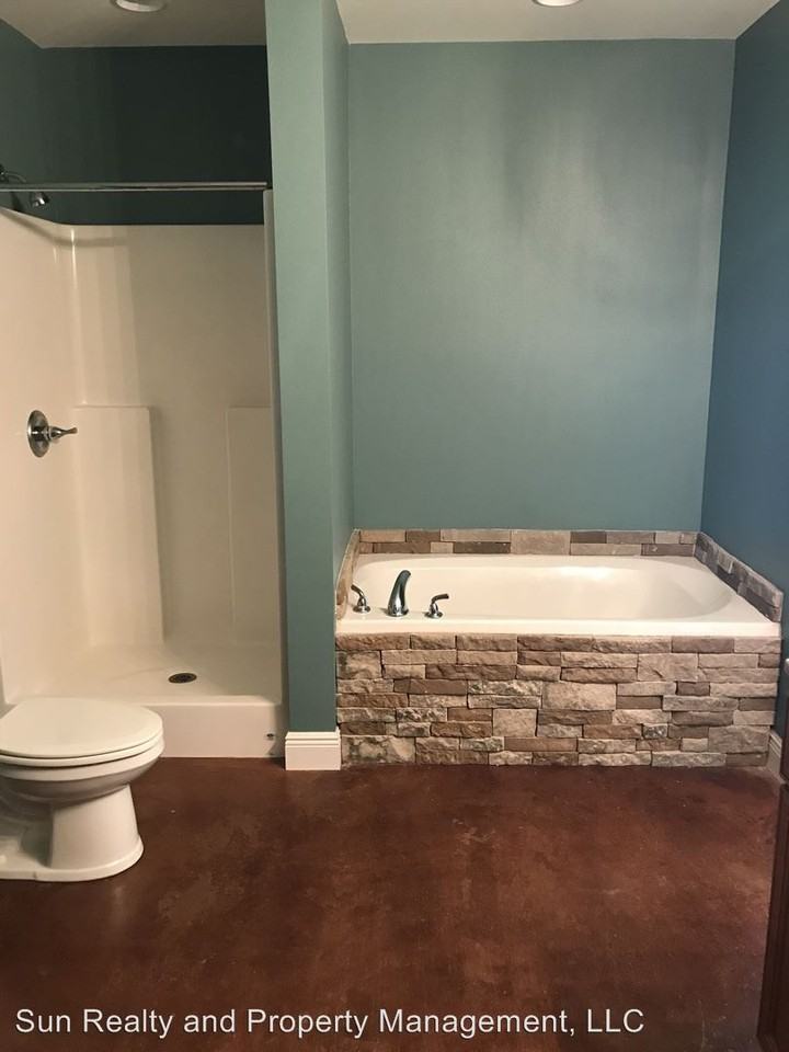 18640 Wilters St - Photo 3 of 12