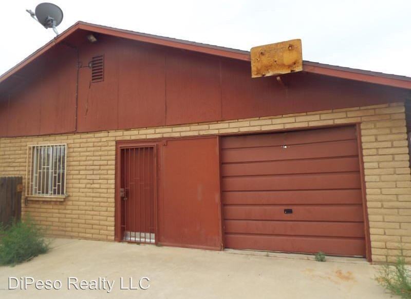 2583 W Arcadia Ln - Photo 2 of 14