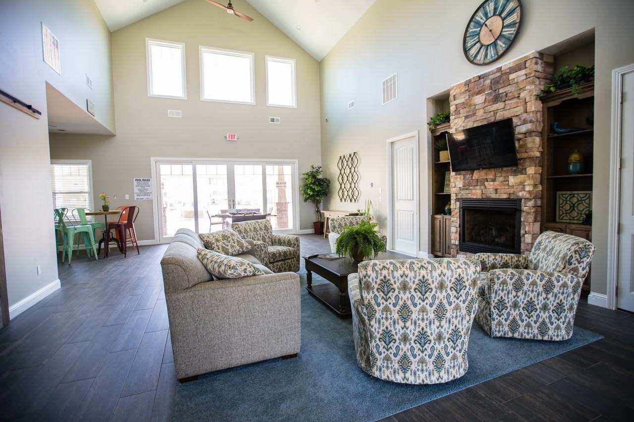 130 Trail Loop Dr - Photo 2 of 17