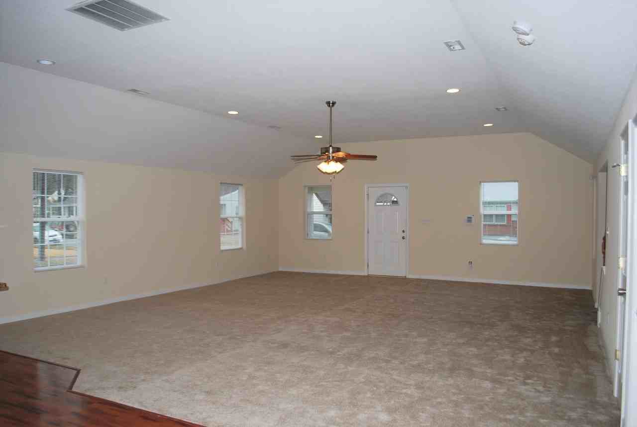 4826 Windermere Ave - Photo 3 of 23