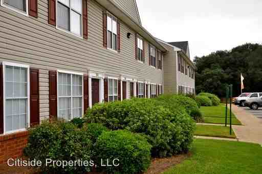 1308 Hobson Street, - Photo 2 of 34