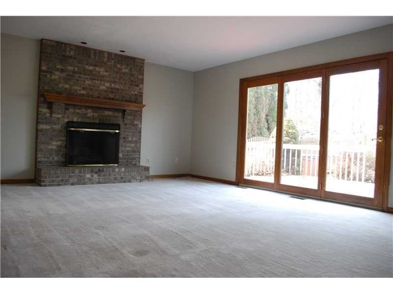 139 Village Dr - Photo 2 of 25