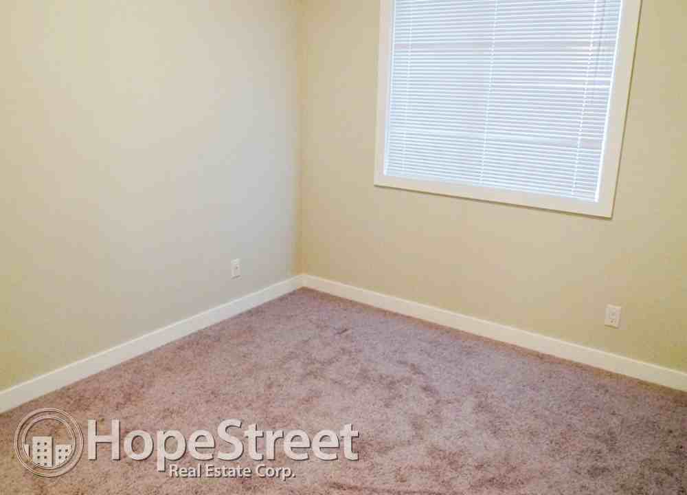 4 Sage Hill Terrace NW - Photo 3 of 7