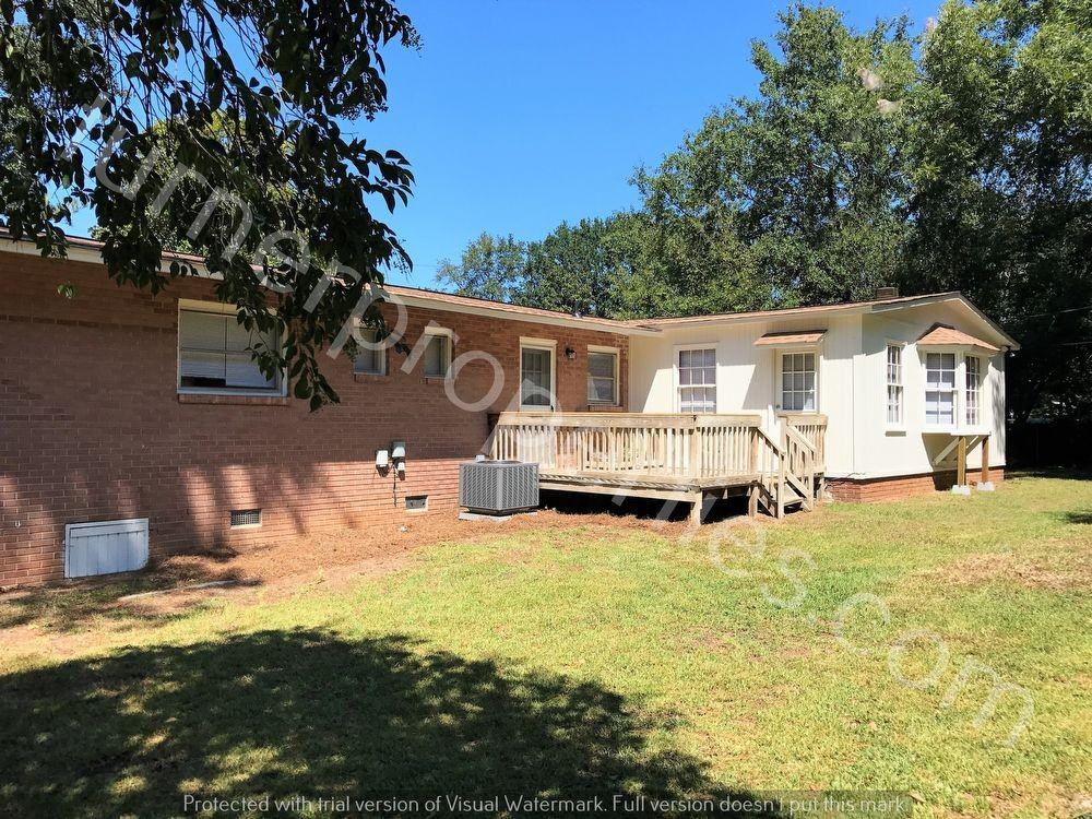 1602 St Michaels Rd - Photo 3 of 24