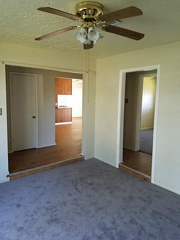 1130 Mosher Ln - Photo 3 of 29