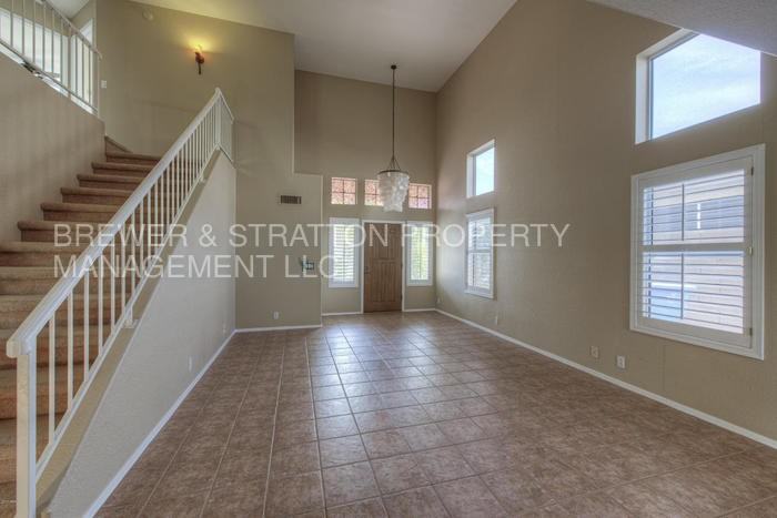 23610 N 58th Dr - Photo 2 of 15