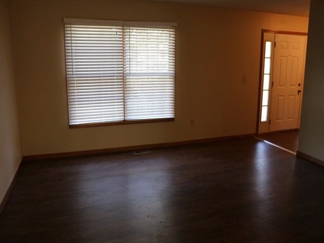 1810 Penwood Pl - Photo 2 of 16