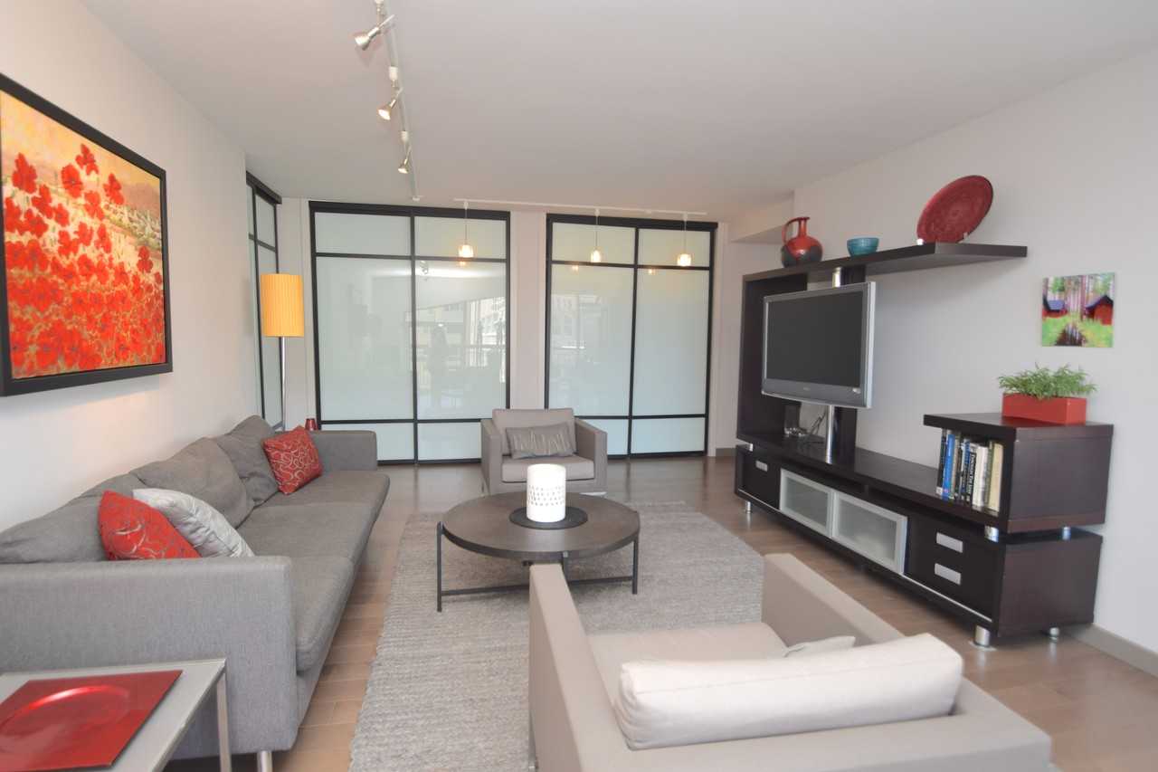 2200 Pacific Avenue #9E