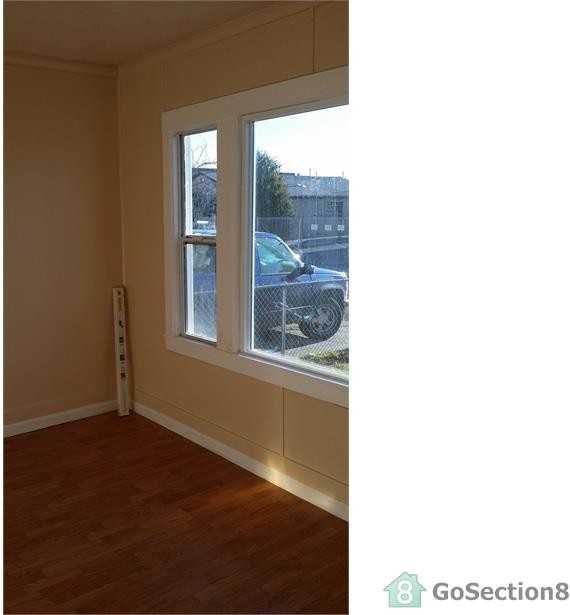 947 70th Ave - Photo 3 of 4