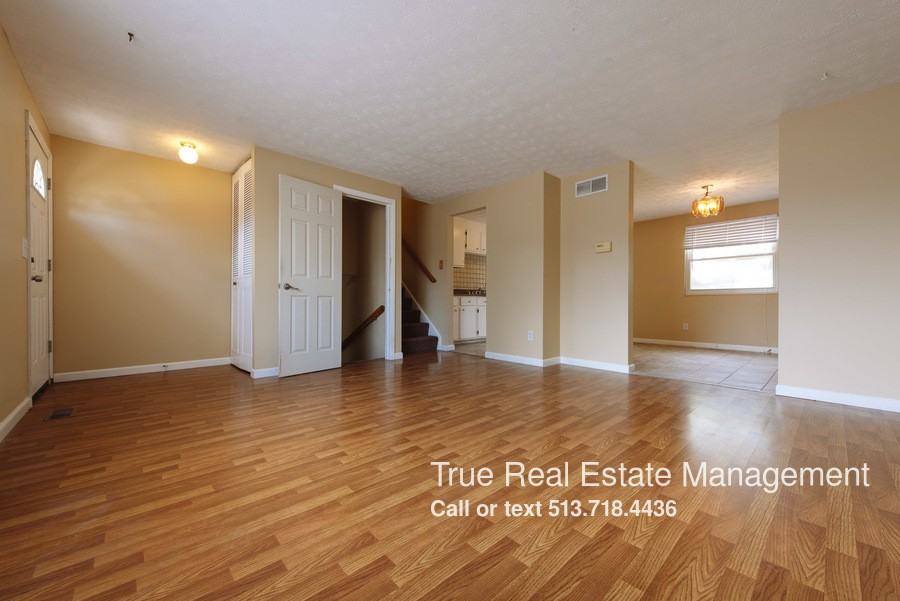 3333 Tallwood Ct - Photo 2 of 20