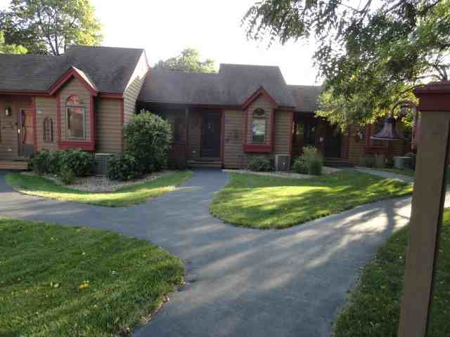 27 Oak Glen Dr - Photo 2 of 43