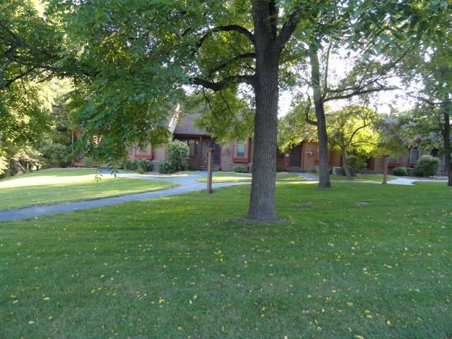 27 Oak Glen Dr - Photo 3 of 43