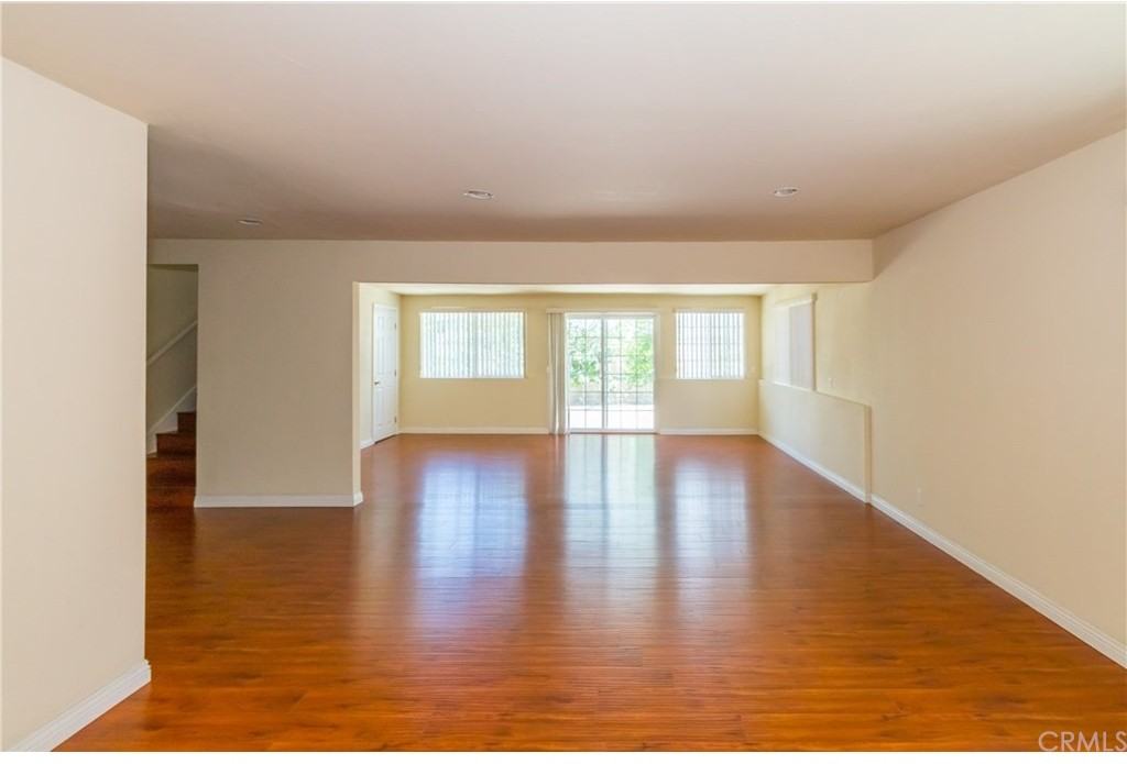 12631 Gradwell St - Photo 3 of 17