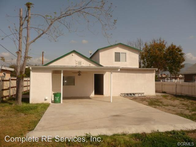 24757 Court St - Photo 3 of 7