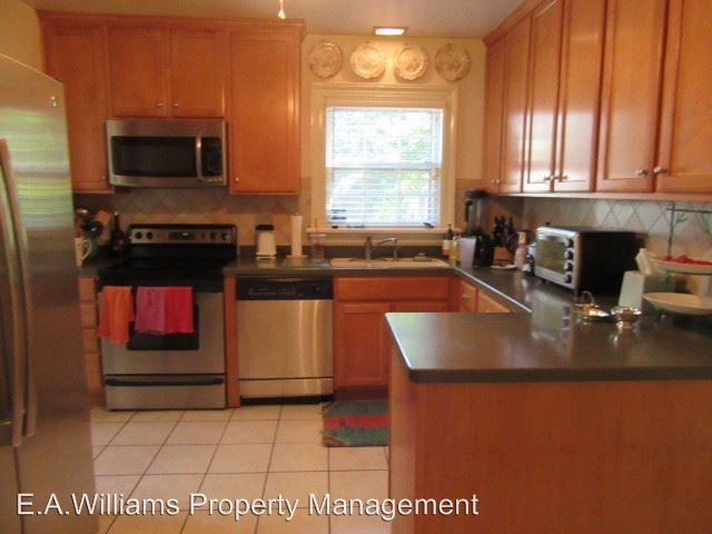 4406 Bromley Ln - Photo 2 of 12