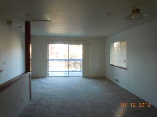 2824 Valencia St - Photo 2 of 7