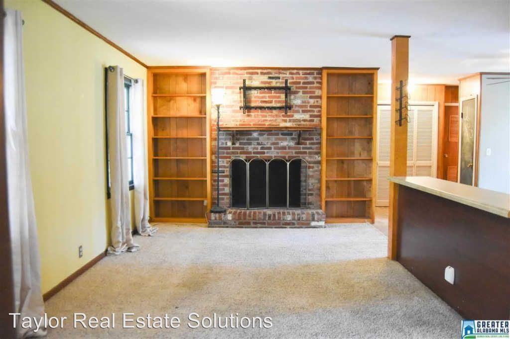 3801 Franklin Dr - Photo 2 of 23