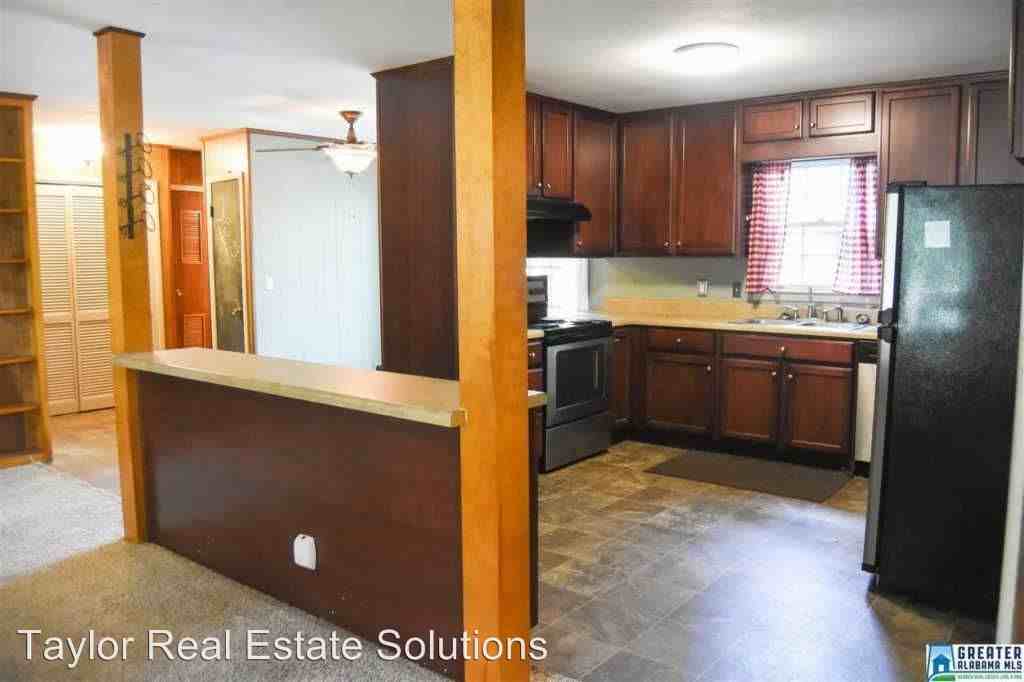 3801 Franklin Dr - Photo 3 of 23