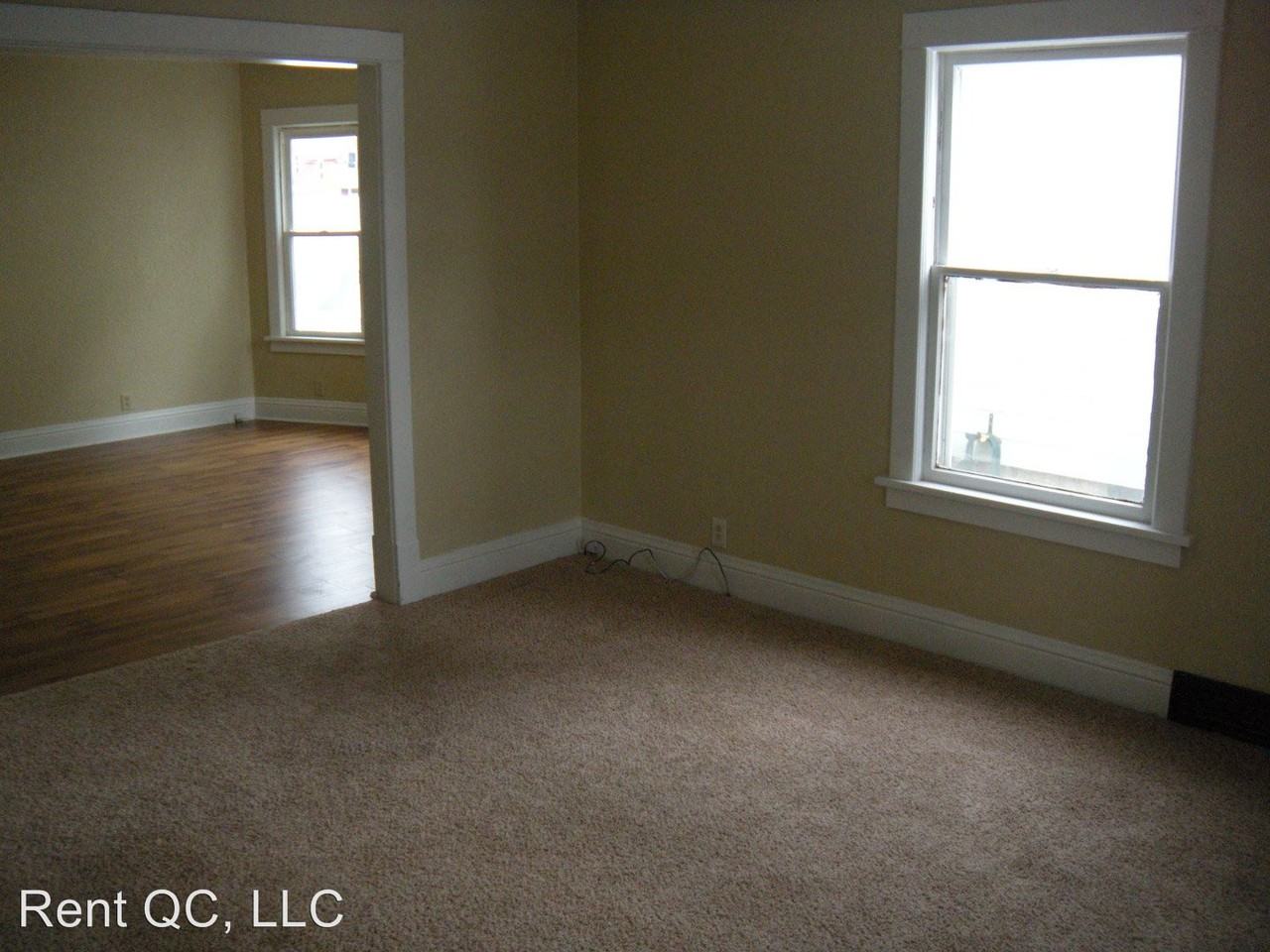 1845 13th St - Photo 3 of 10