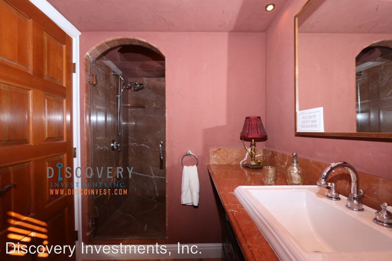 7100 Westmoorland Dr - Photo 3 of 33