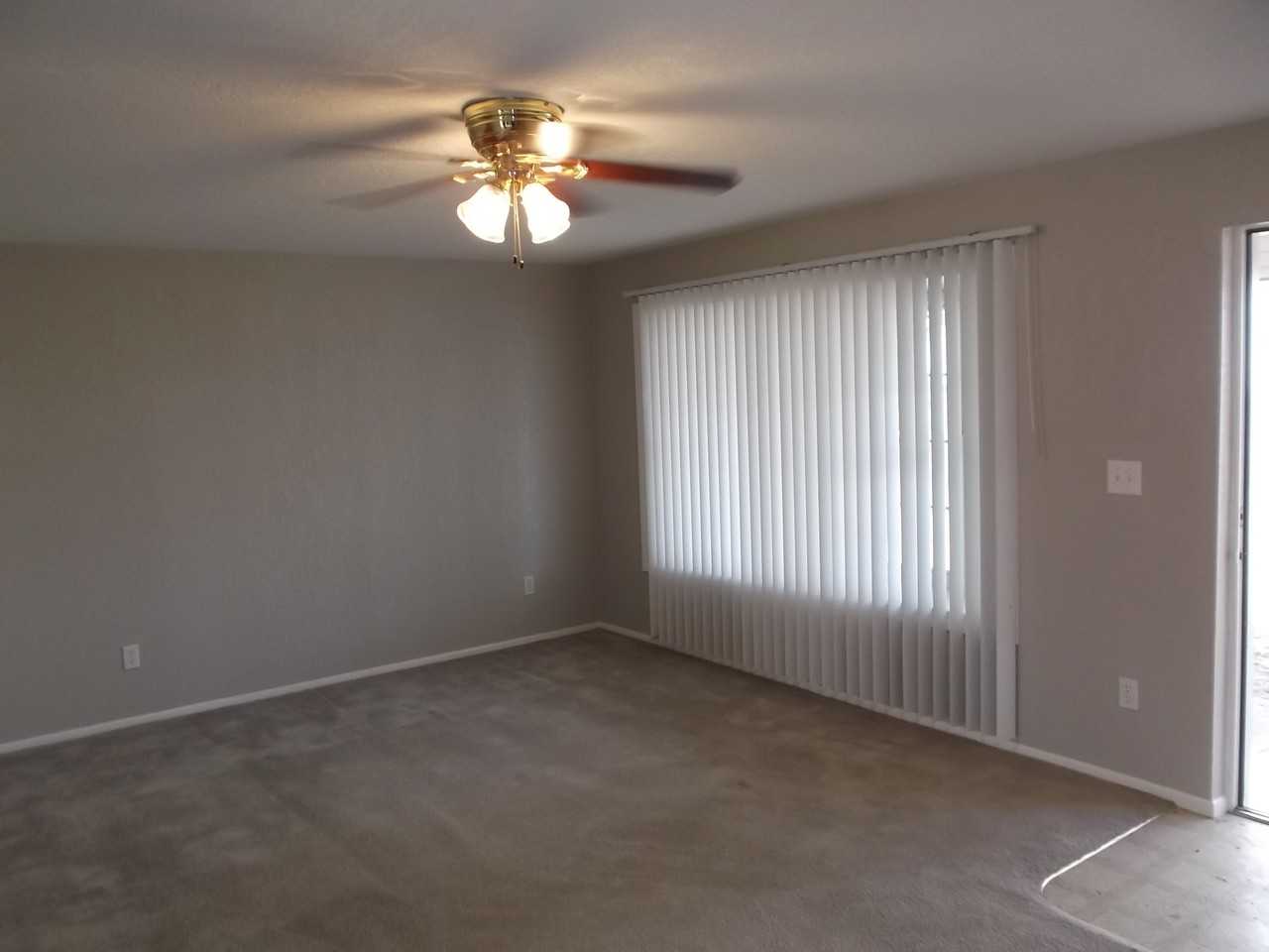 4883 E Malcolm X St - Photo 3 of 19