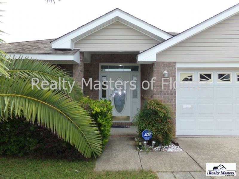 3044 Illinois Pl - Photo 2 of 19