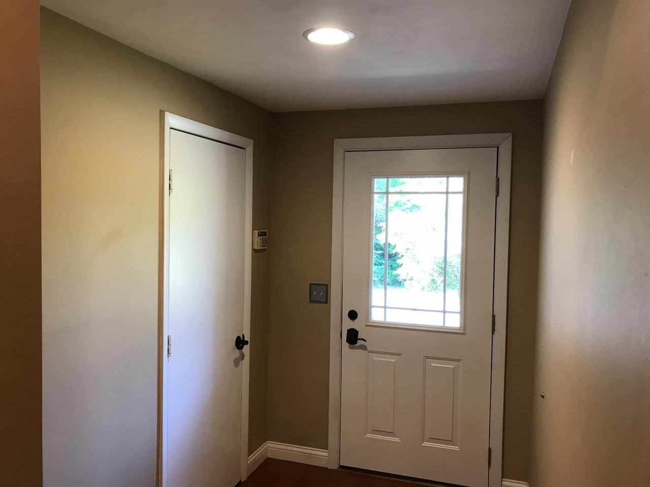 3332 Walworth Ave - Photo 2 of 12