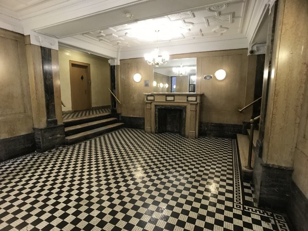 Broadway & Hillside Ave #5B