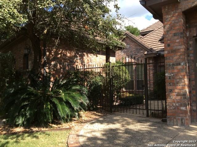 82 Westcourt Ln - Photo 2 of 20