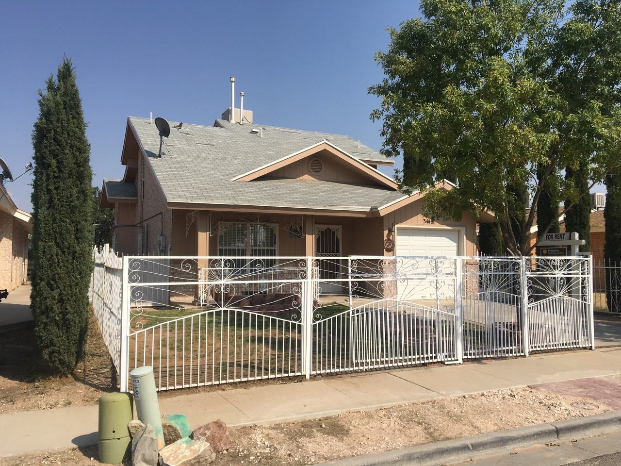 3448 Chickasaw Dr - Photo 3 of 20