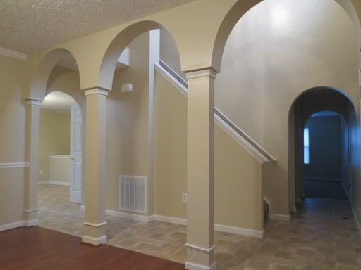 18 Lochness Ln - Photo 2 of 29