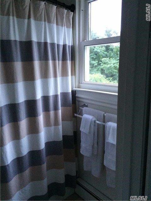 34 Julia Cir - Photo 2 of 10