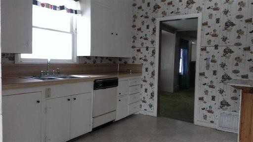 708 Falls Ave - Photo 2 of 12