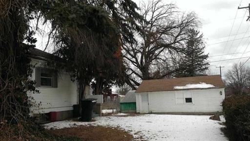 708 Falls Ave - Photo 3 of 12