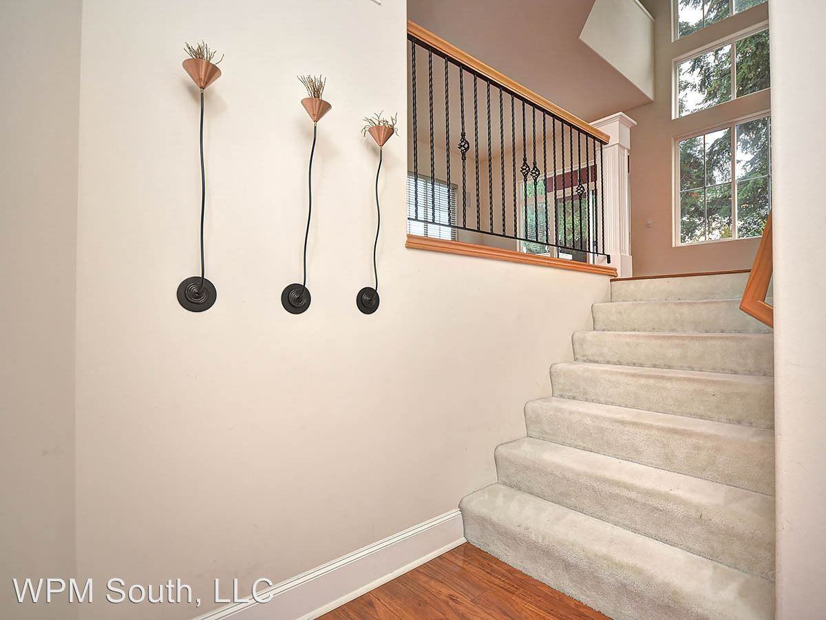 2461 132nd Ave SE - Photo 2 of 35