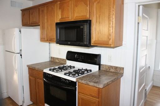 4031 10th Ave - Photo 3 of 10