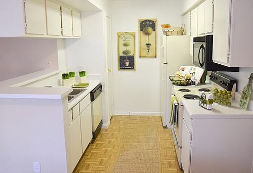 8311 FM 1960 Rd. E - Photo 3 of 38